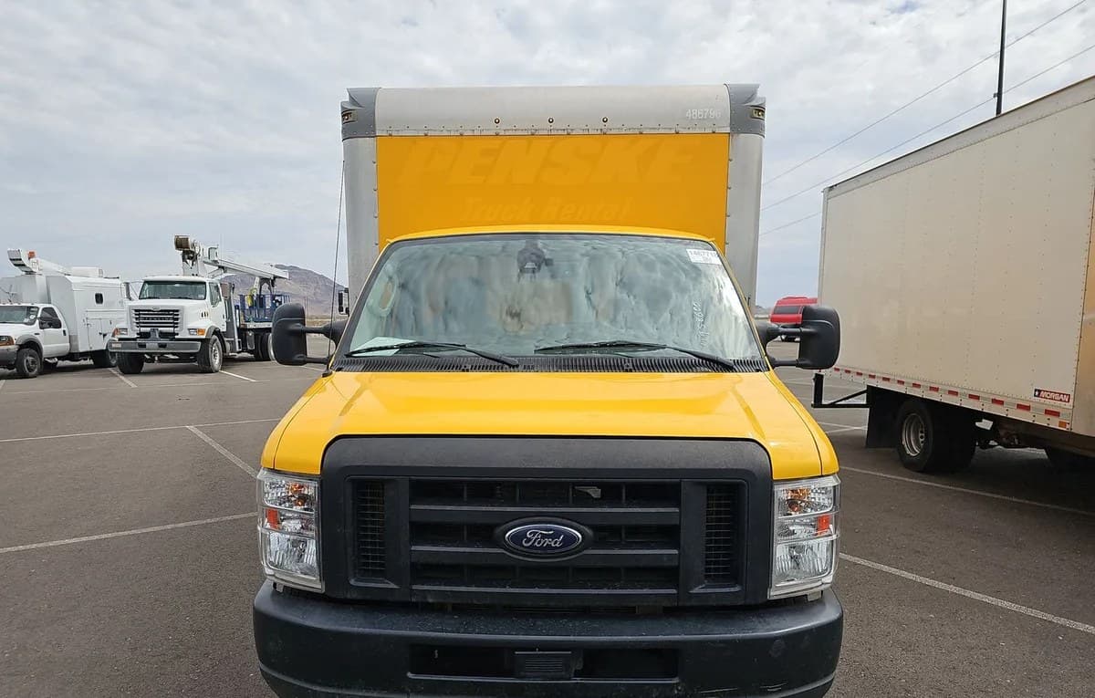2022 FORD E-350 CUTAWAY DRW 3