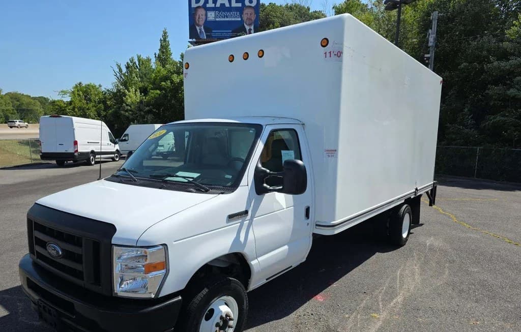 2024 FORD E-450 CUTAWAY DRW