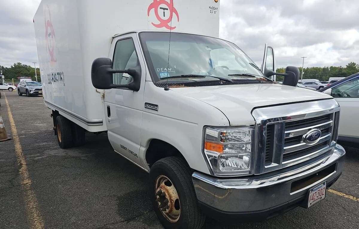 2019 FORD SUPER DUTY E-450 CUTAWAY DRW 4