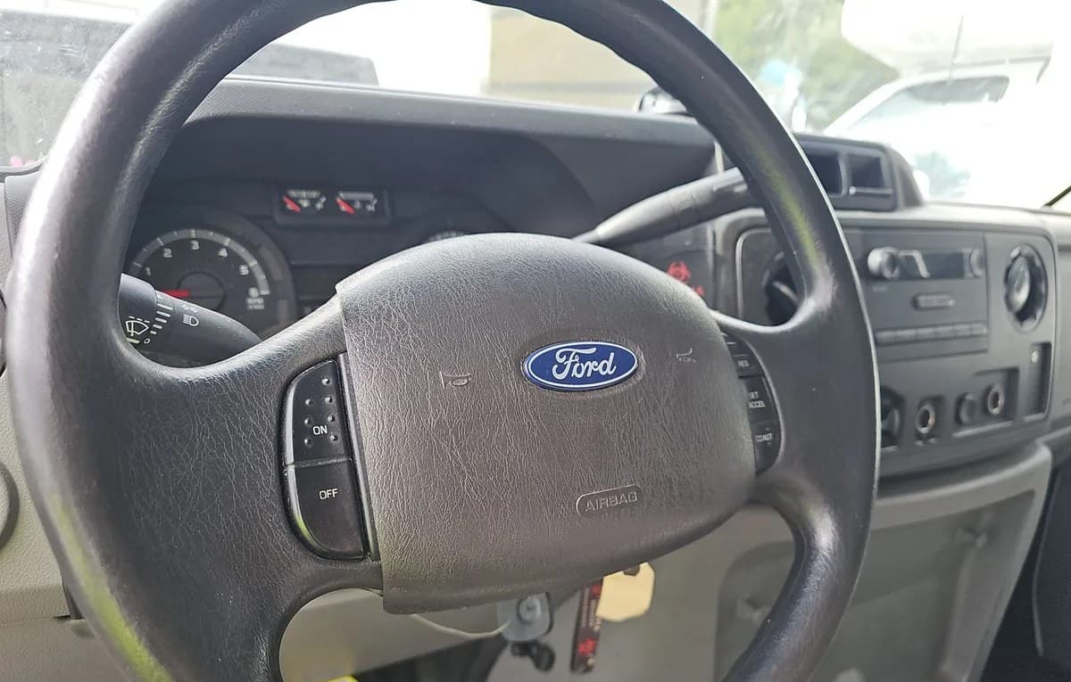 2019 FORD SUPER DUTY E-450 CUTAWAY DRW 7