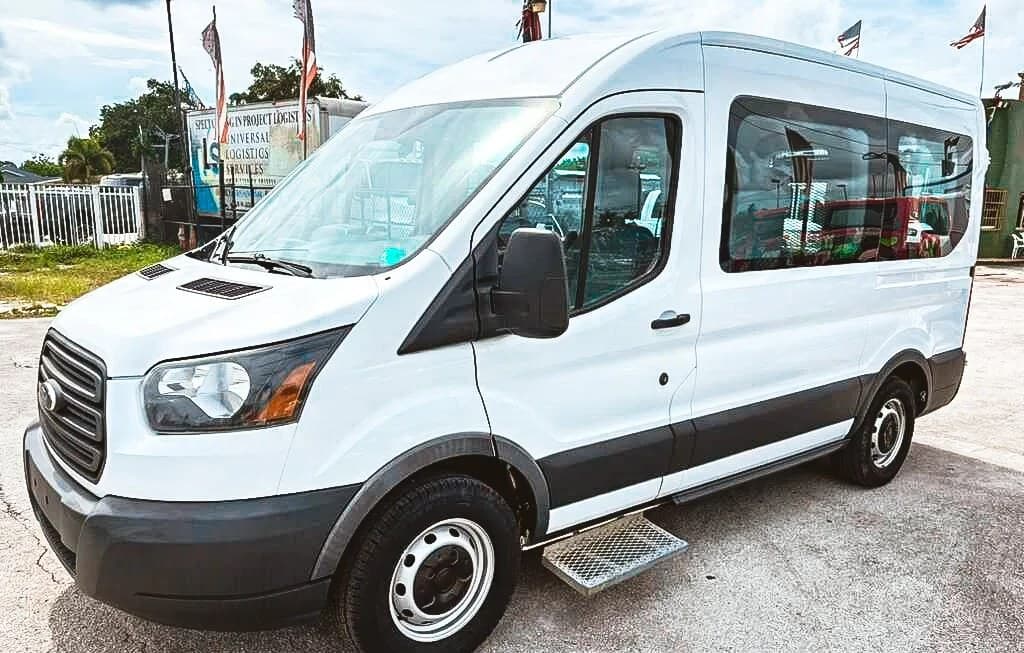2017 FORD TRANSIT 150 XL 3