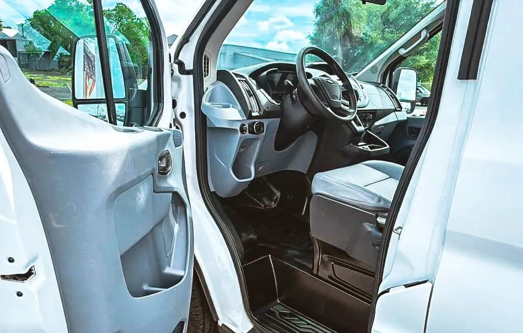 2017 FORD TRANSIT 150 XL 6