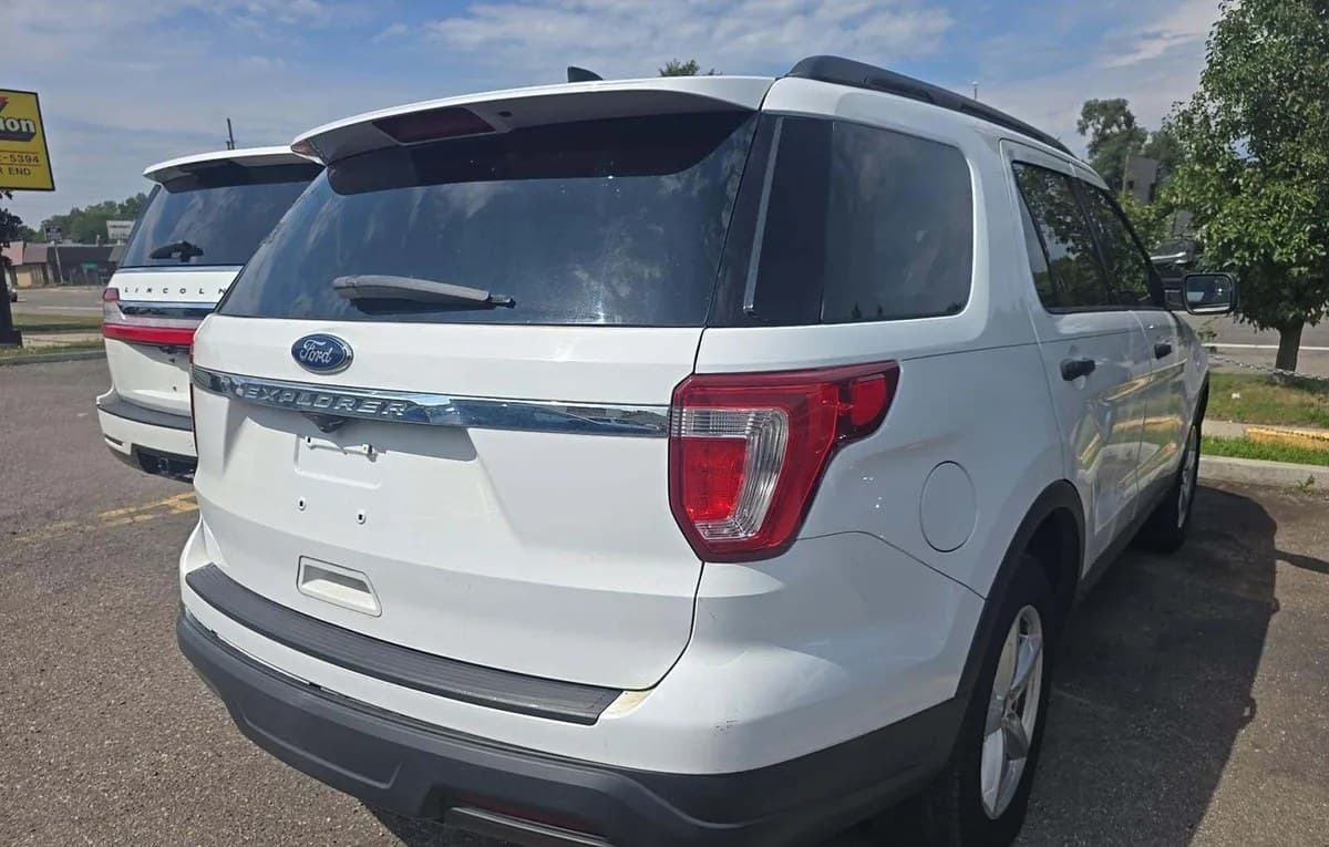 2018 FORD EXPLORER Base 4