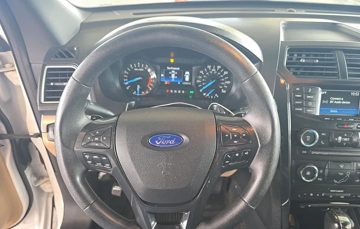2017 FORD EXPLORER Base 7