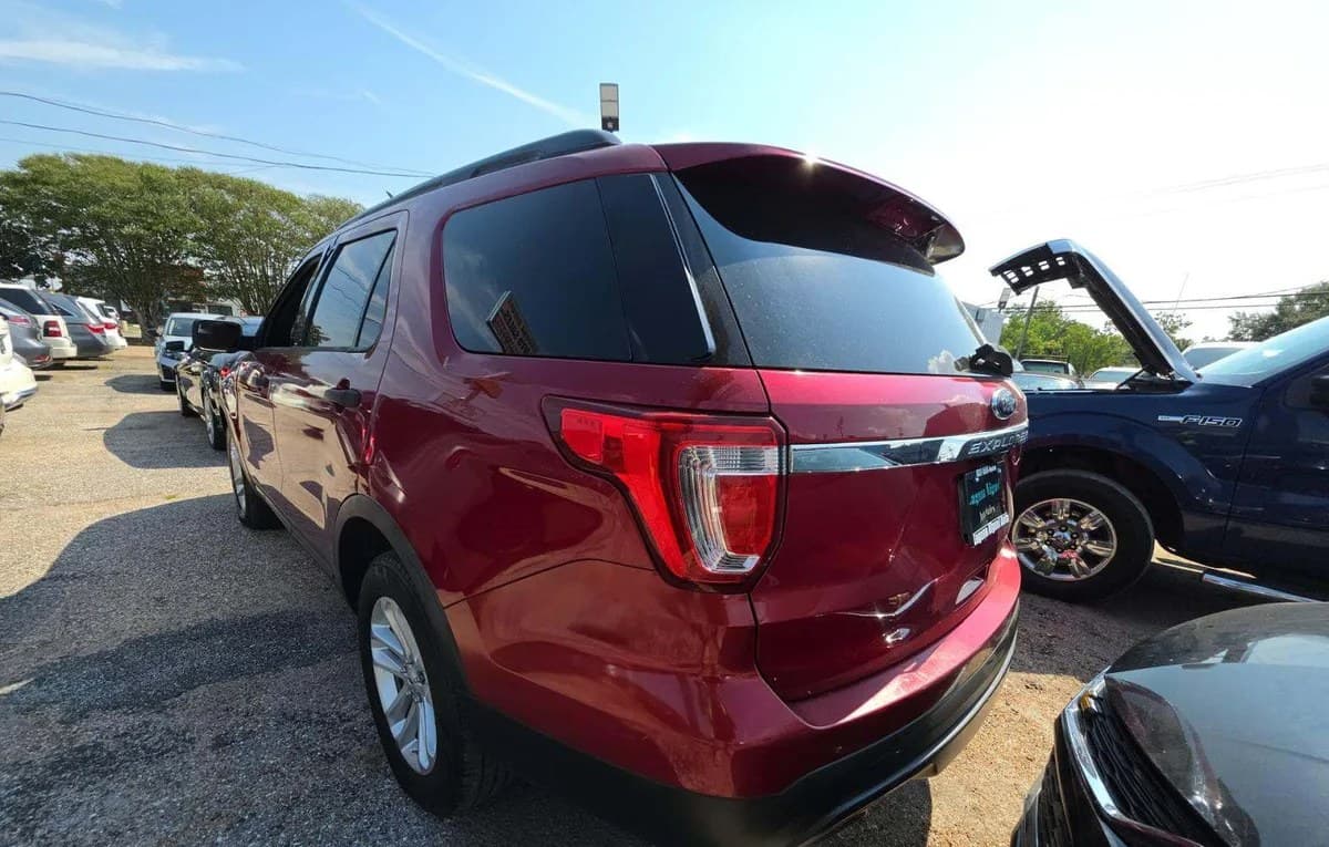 2017 FORD EXPLORER Base 3