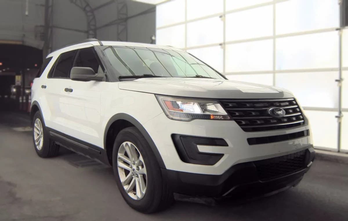 2017 FORD EXPLORER Base 4