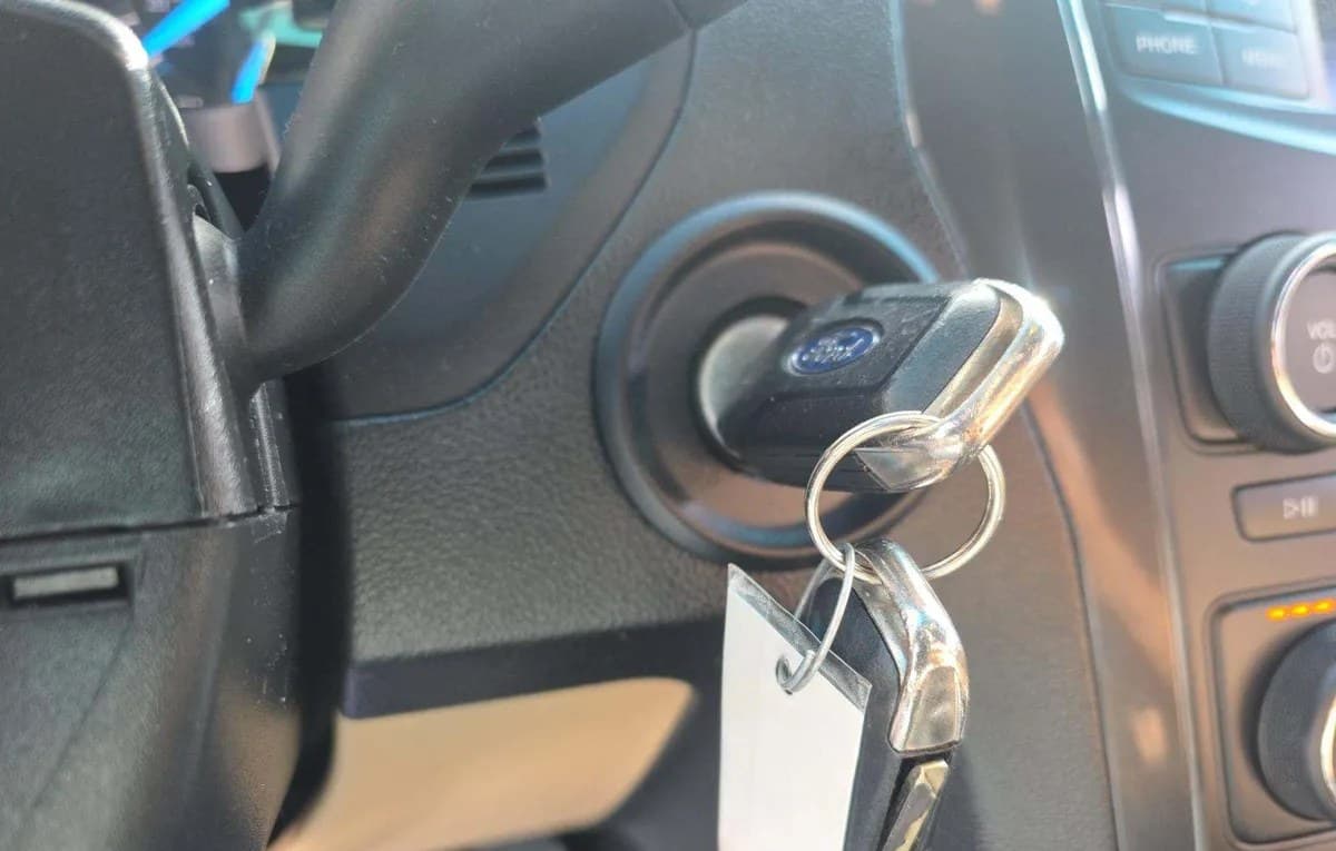 2017 FORD EXPLORER Base 5