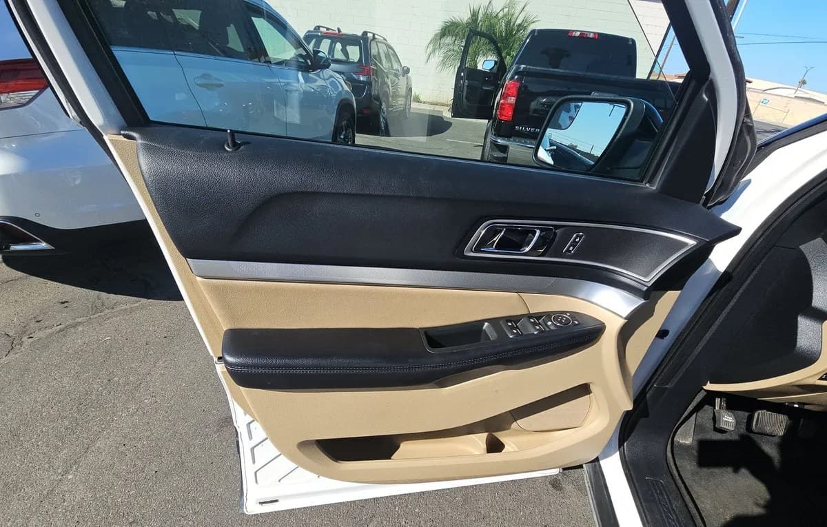 2017 FORD EXPLORER XLT 6