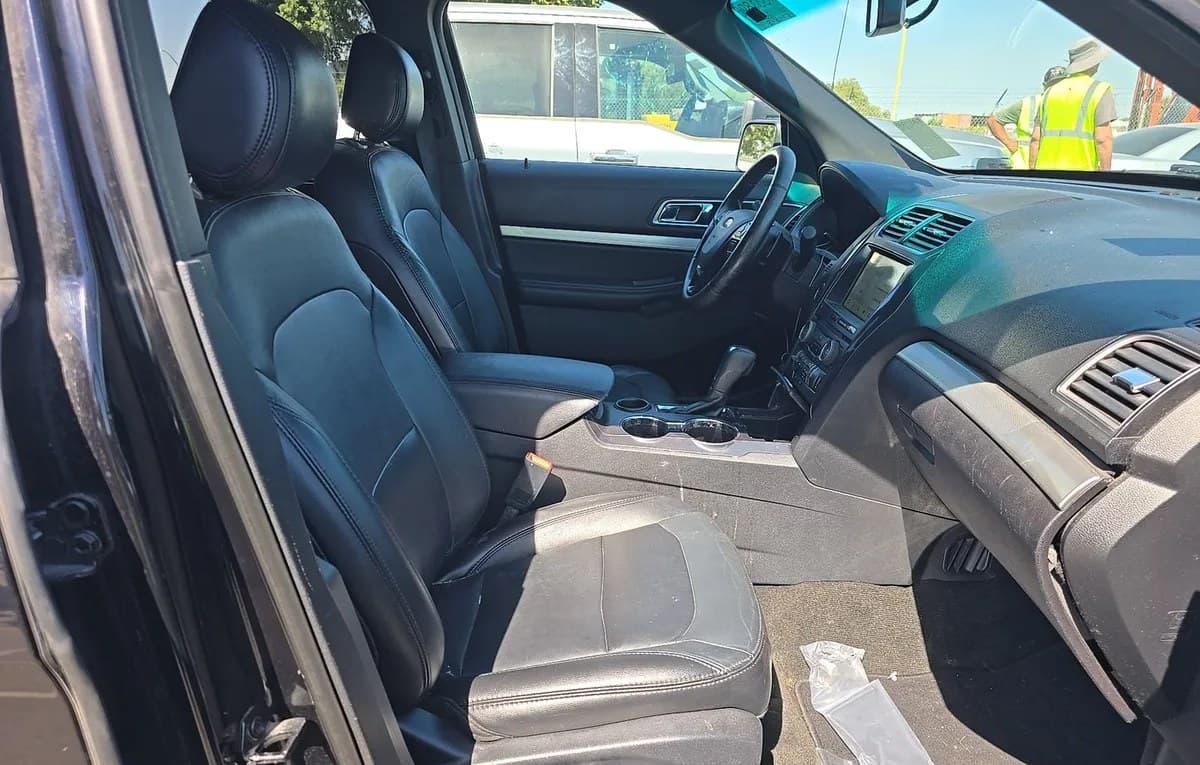 2017 FORD EXPLORER XLT 4