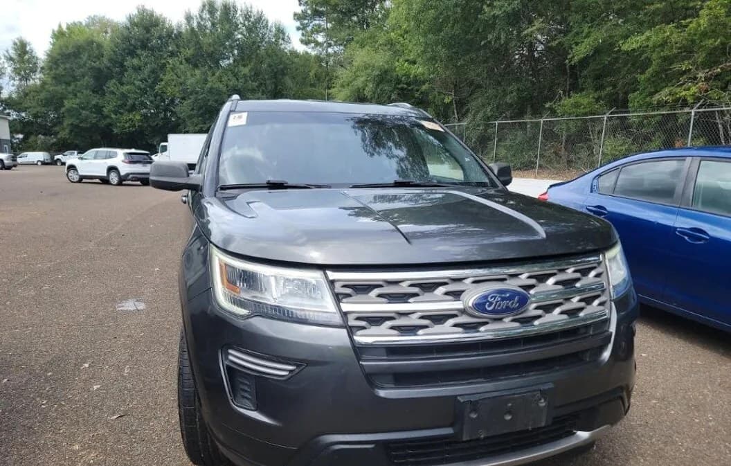 2018 FORD EXPLORER XLT 3