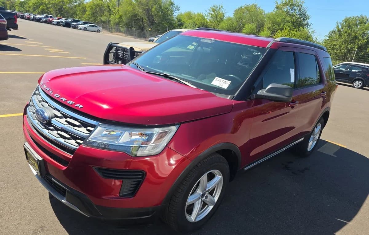 2019 FORD EXPLORER XLT 2