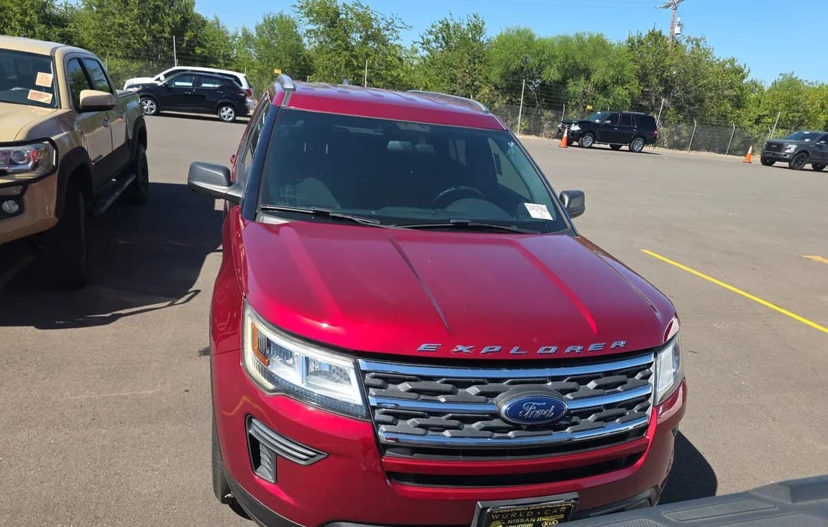 2019 FORD EXPLORER XLT 3