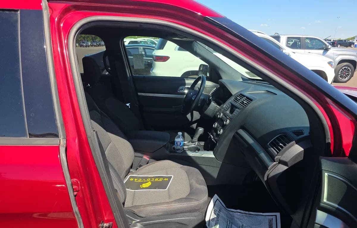 2019 FORD EXPLORER XLT 5