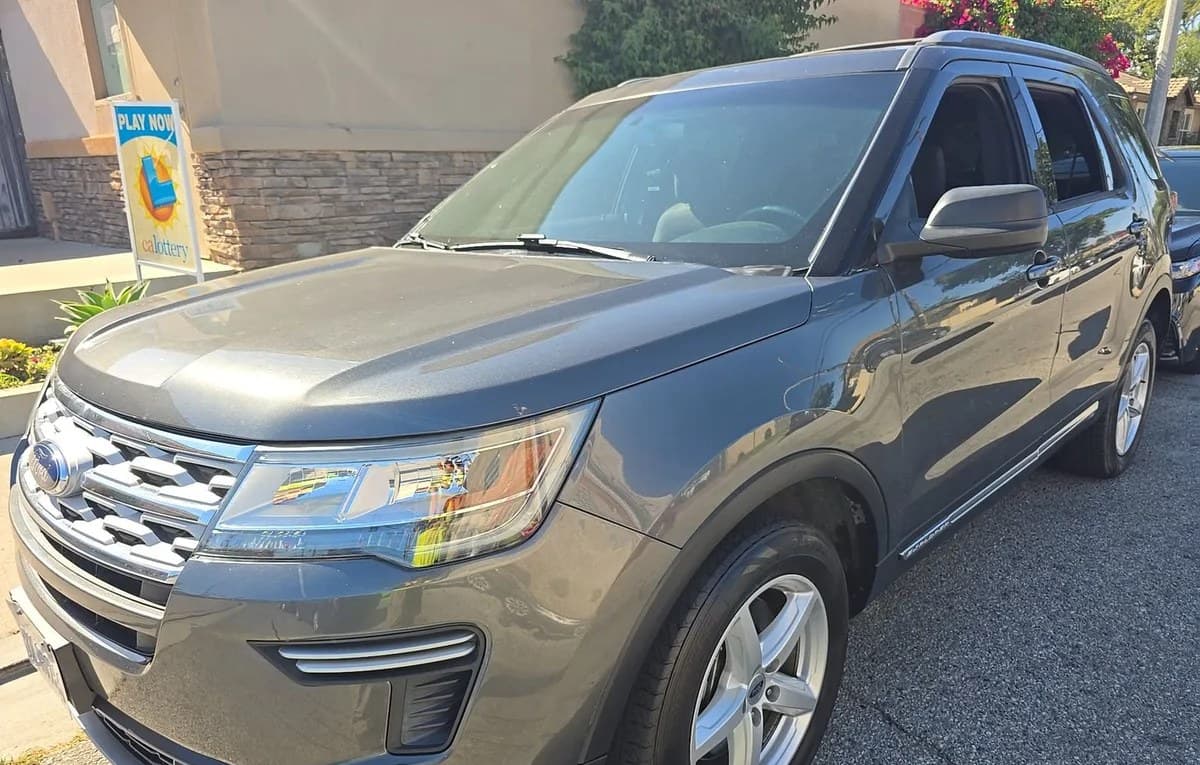 2019 FORD EXPLORER XLT 2