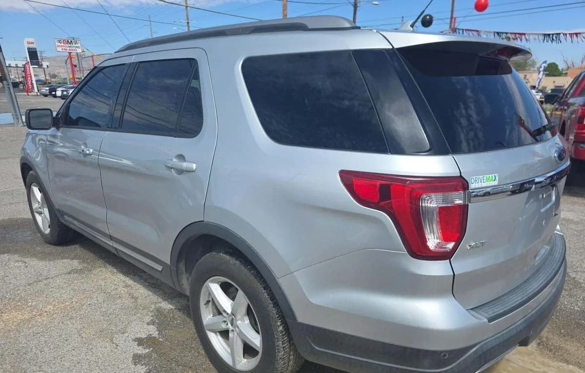 2019 FORD EXPLORER XLT 3