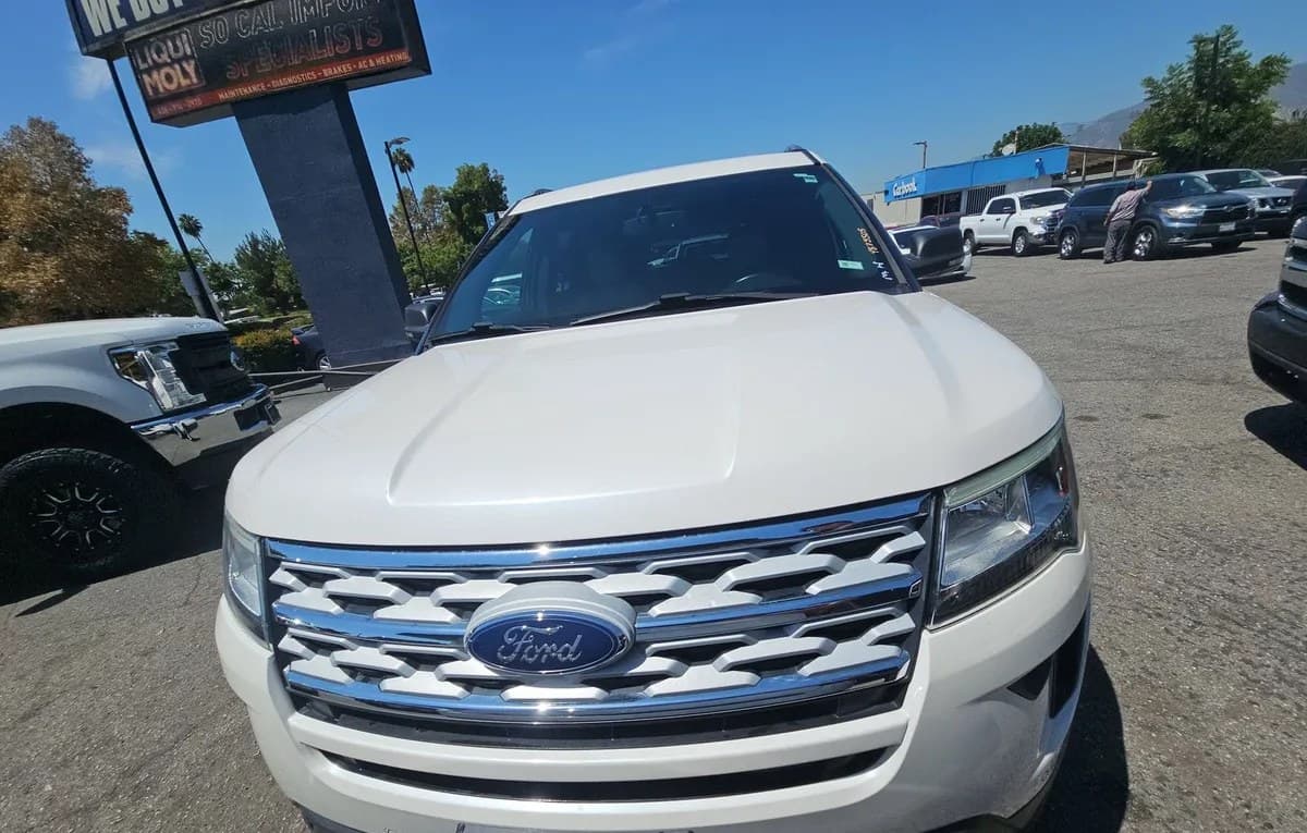 2019 FORD EXPLORER XLT 3