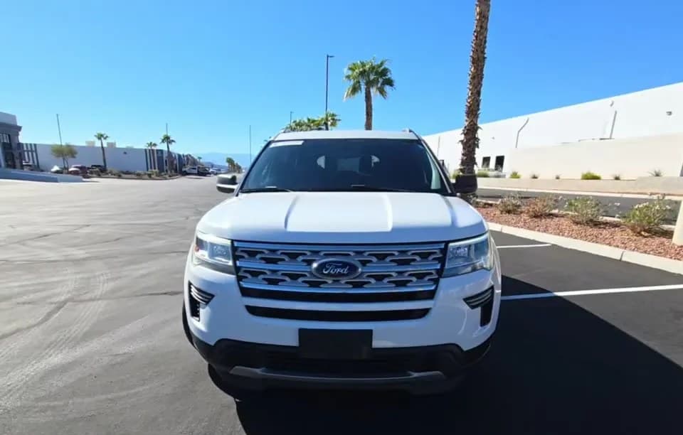 2018 FORD EXPLORER XLT 3