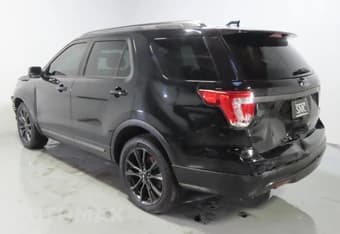 2017 FORD EXPLORER XLT 5