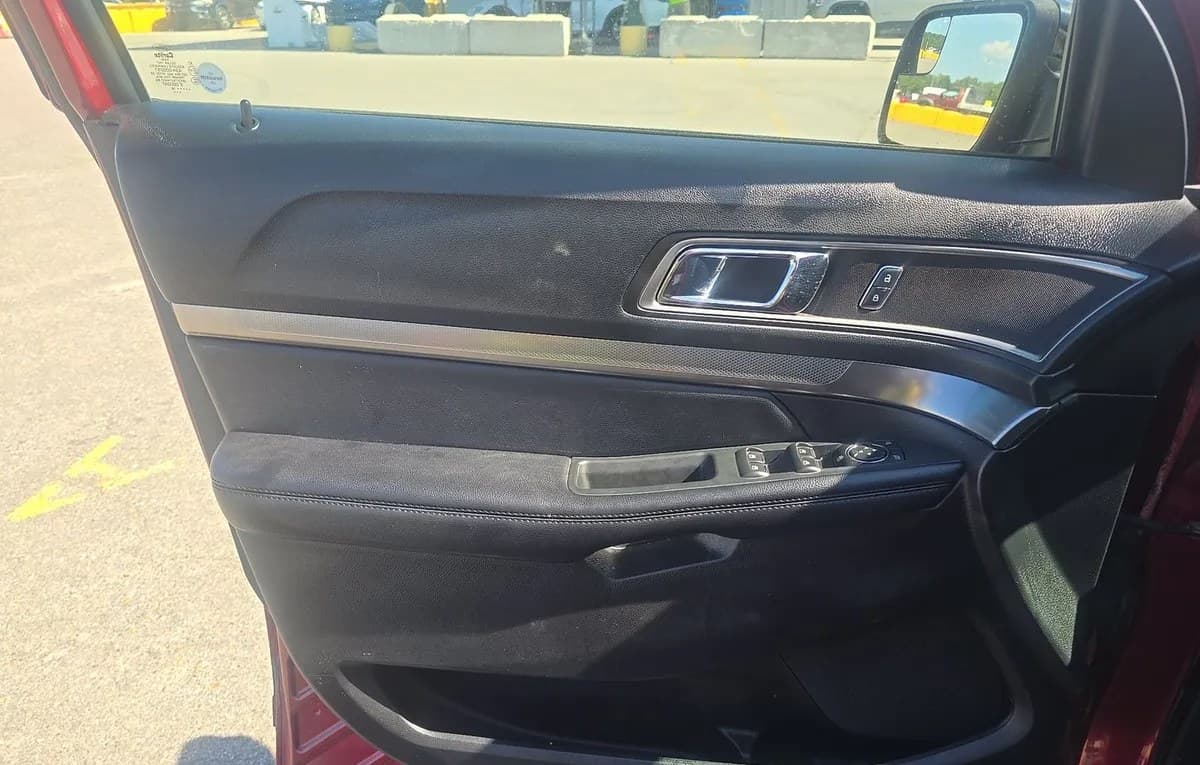 2018 FORD EXPLORER XLT 6