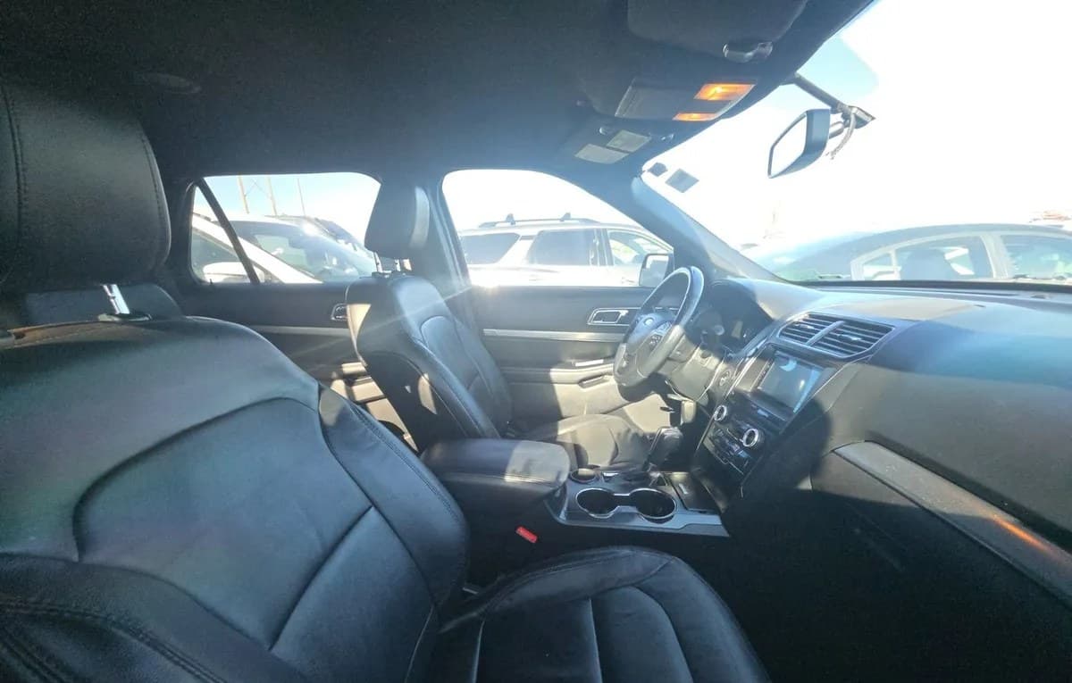 2018 FORD EXPLORER XLT 5