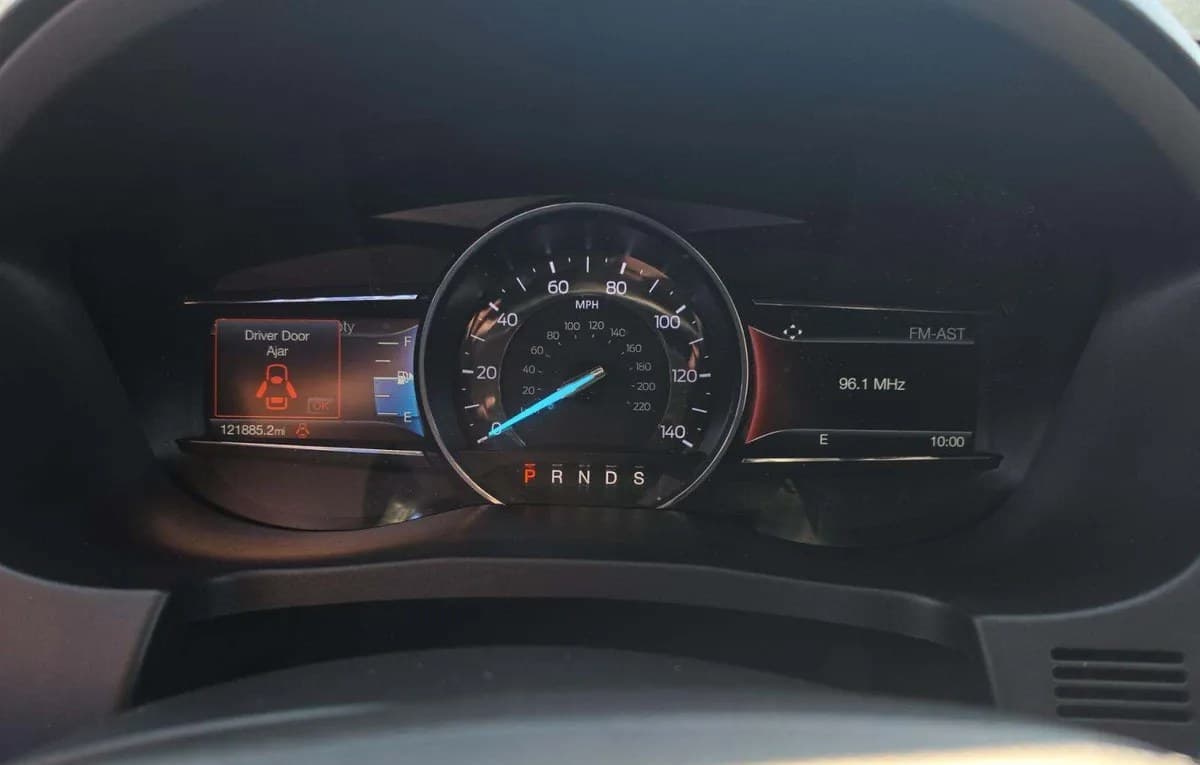 2019 FORD EXPLORER XLT 6
