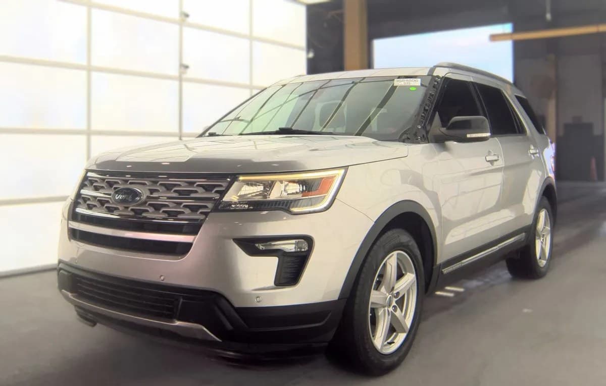 2018 FORD EXPLORER XLT 2