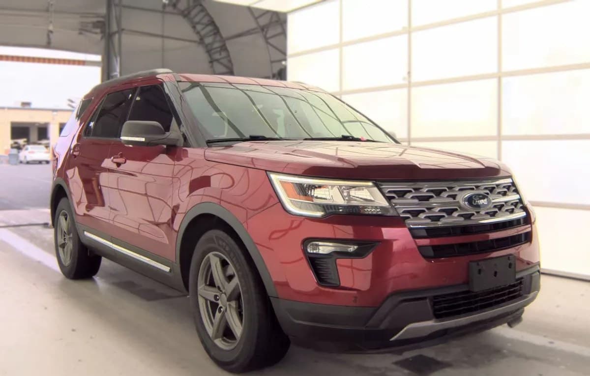2019 FORD EXPLORER XLT 4