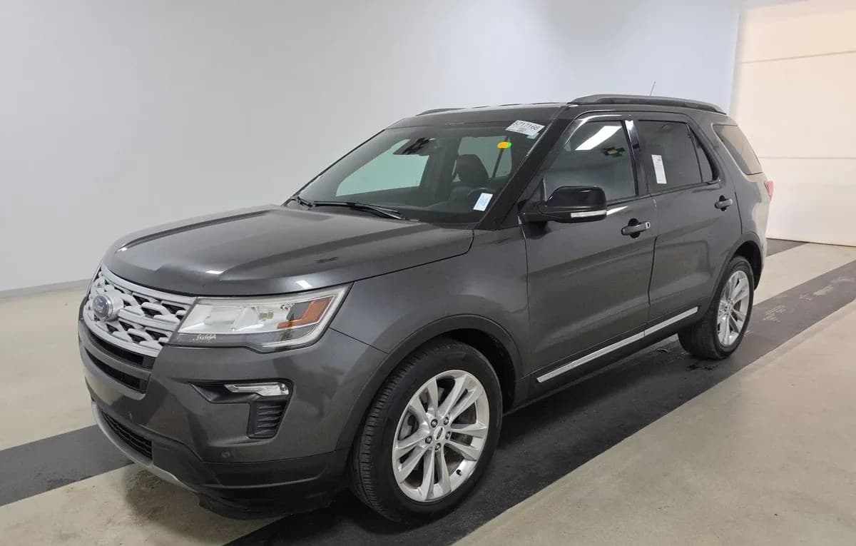 2018 FORD EXPLORER XLT 2