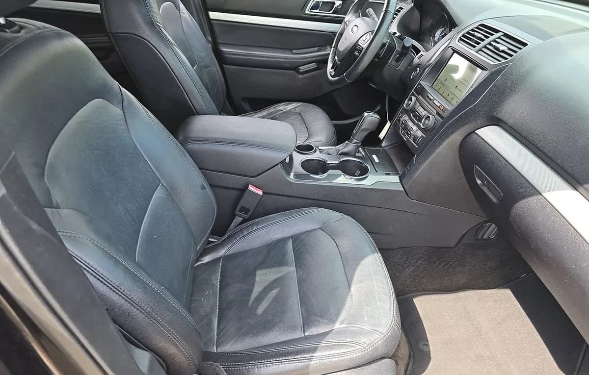 2017 FORD EXPLORER XLT 5