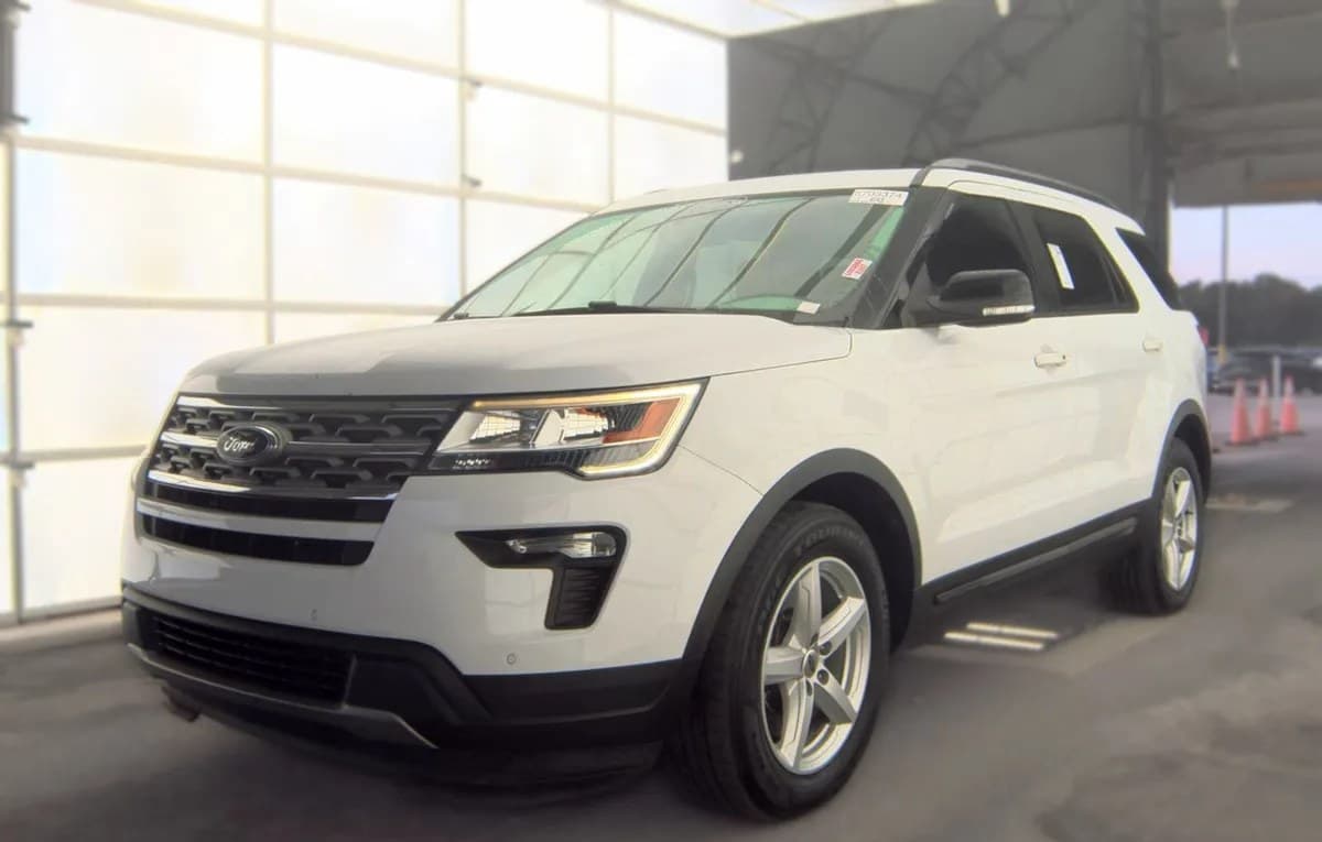 2018 FORD EXPLORER XLT 2