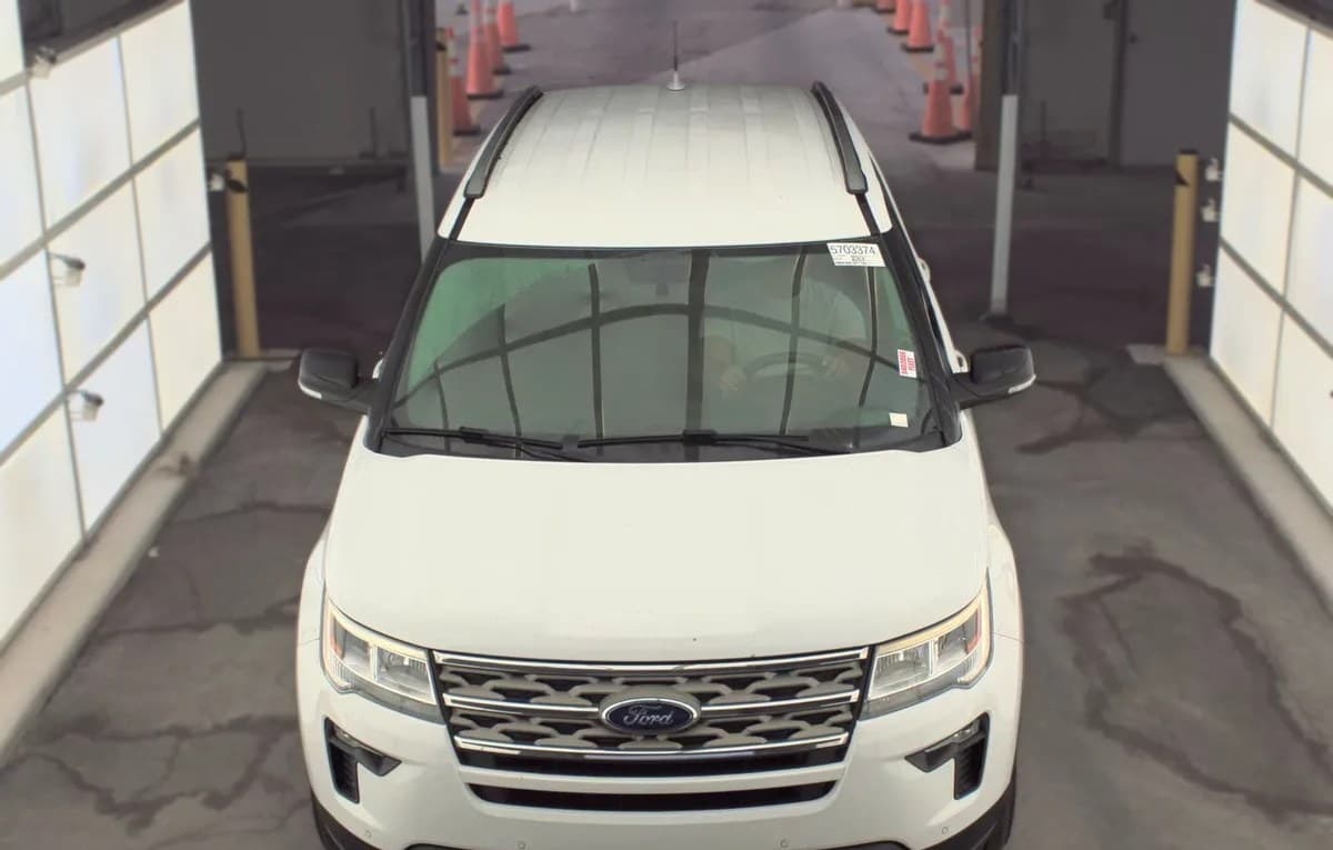2018 FORD EXPLORER XLT 3