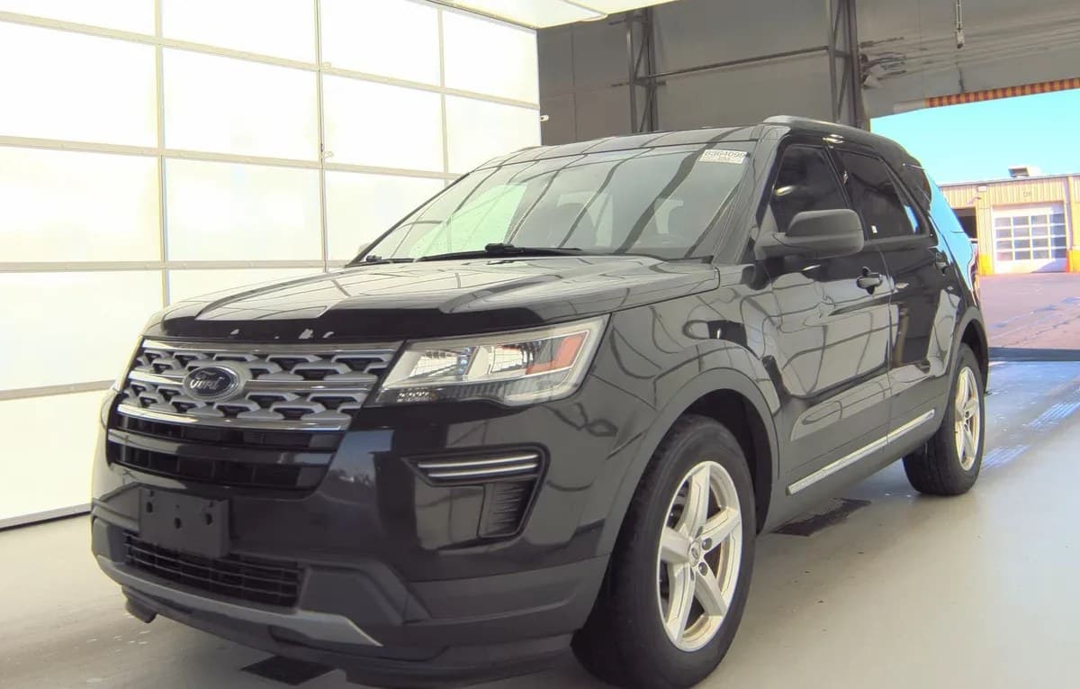 2019 FORD EXPLORER XLT 2