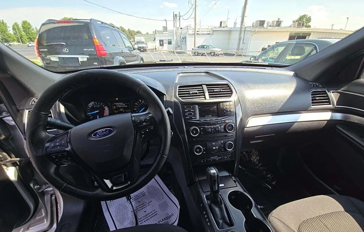 2017 FORD EXPLORER XLT 7