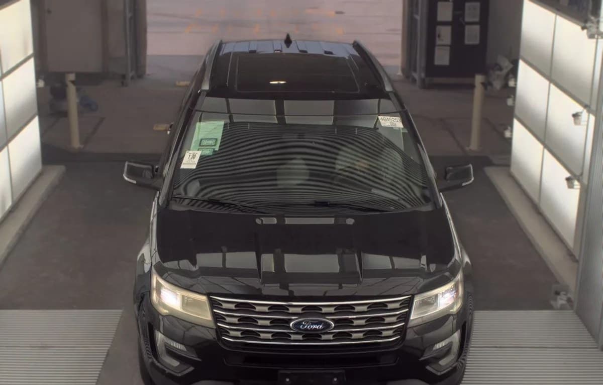 2017 FORD EXPLORER XLT 2