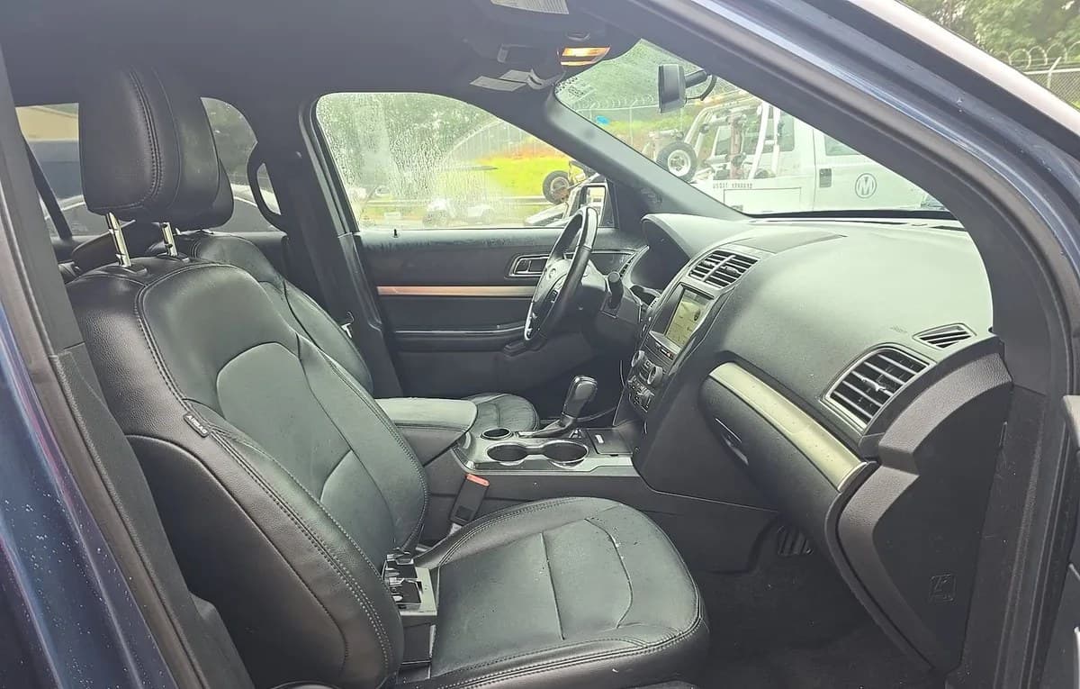 2018 FORD EXPLORER XLT 5