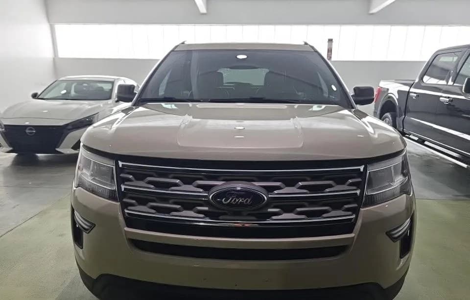 2018 FORD EXPLORER XLT 3