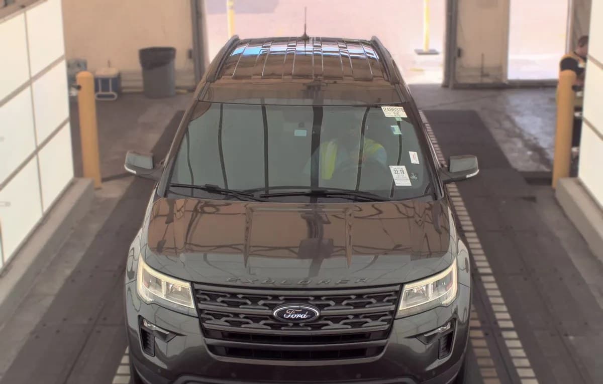 2019 FORD EXPLORER XLT 3