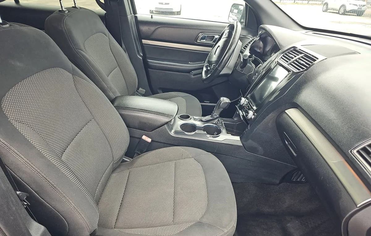 2018 FORD EXPLORER XLT 4