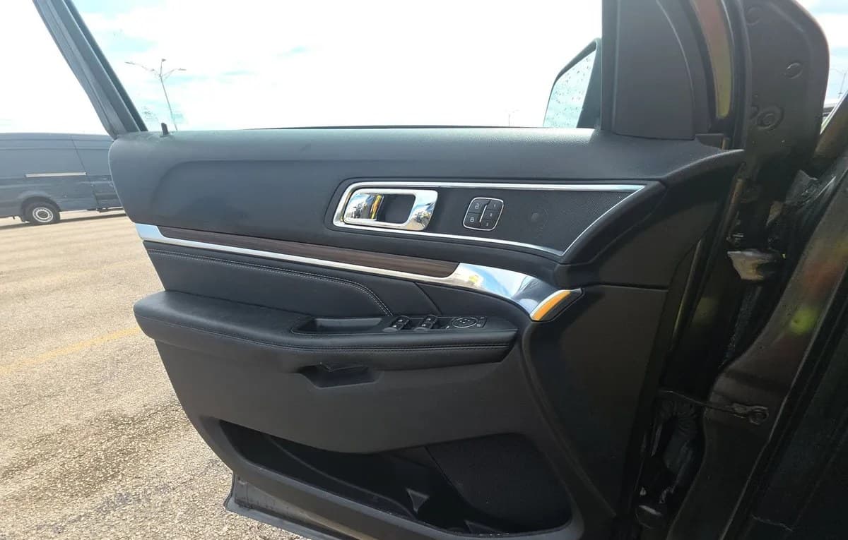 2017 FORD EXPLORER Limited 6
