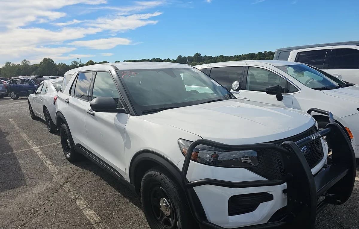 2023 FORD POLICE INTERCEPTOR UTILITY Base 4