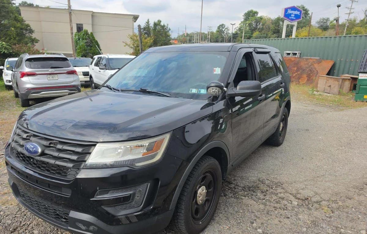 2018 FORD POLICE INTERCEPTOR UTILITY Base 2