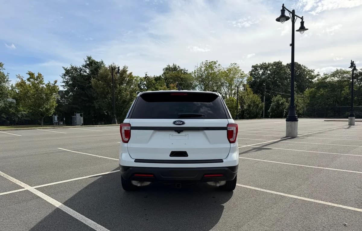 2019 FORD POLICE INTERCEPTOR UTILITY Base 4