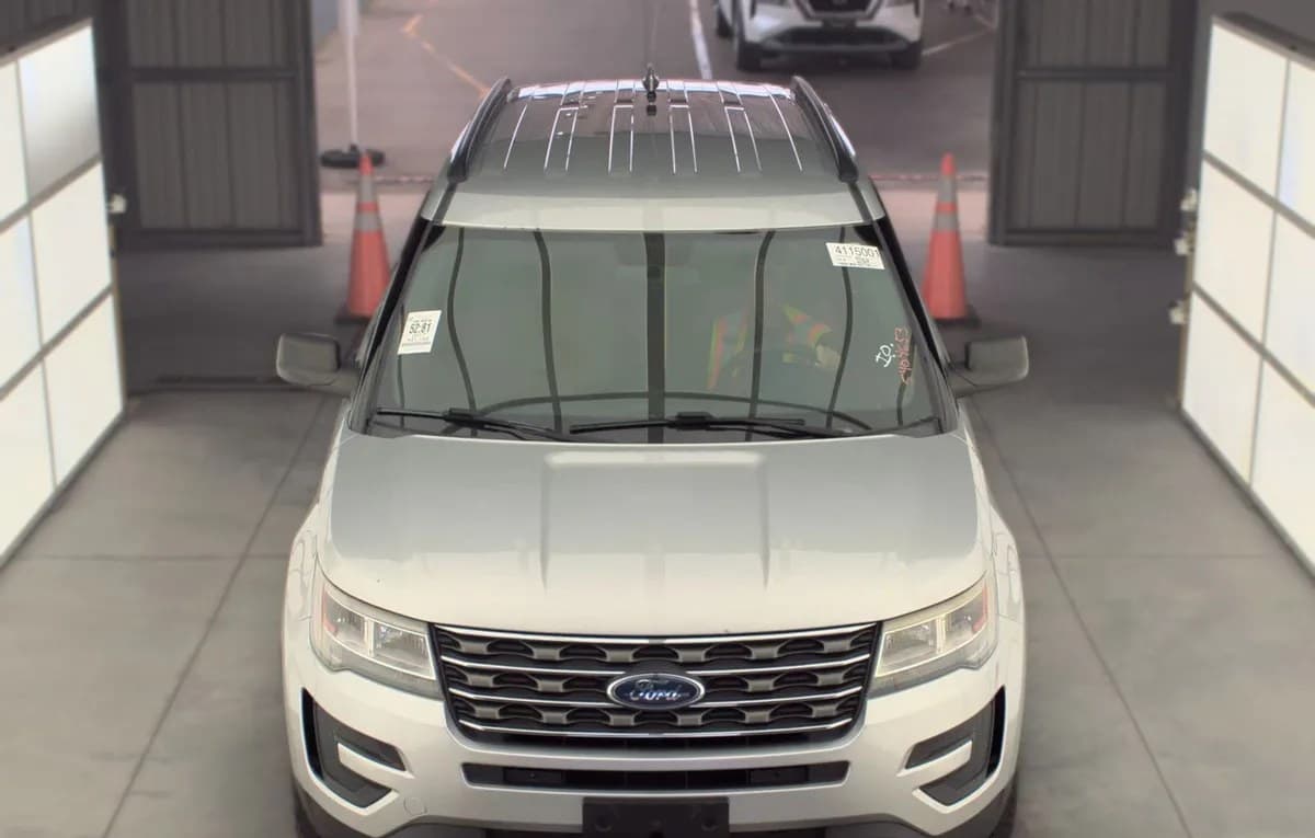 2017 FORD EXPLORER Base 3