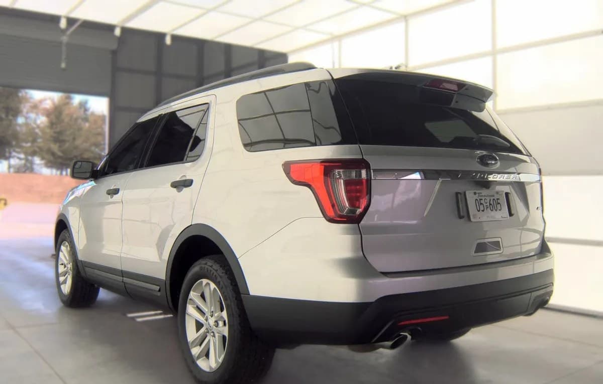 2017 FORD EXPLORER Base 5