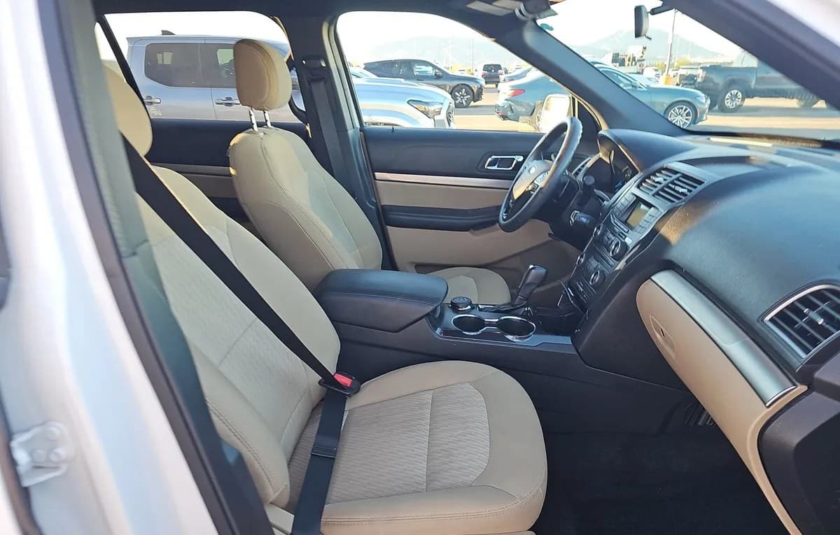 2017 FORD EXPLORER Base 5