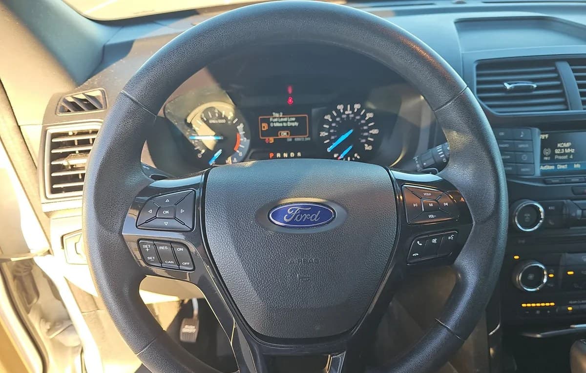 2017 FORD EXPLORER Base 7