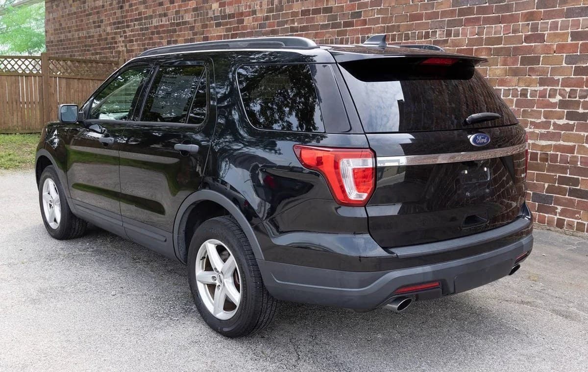 2018 FORD EXPLORER Base 4