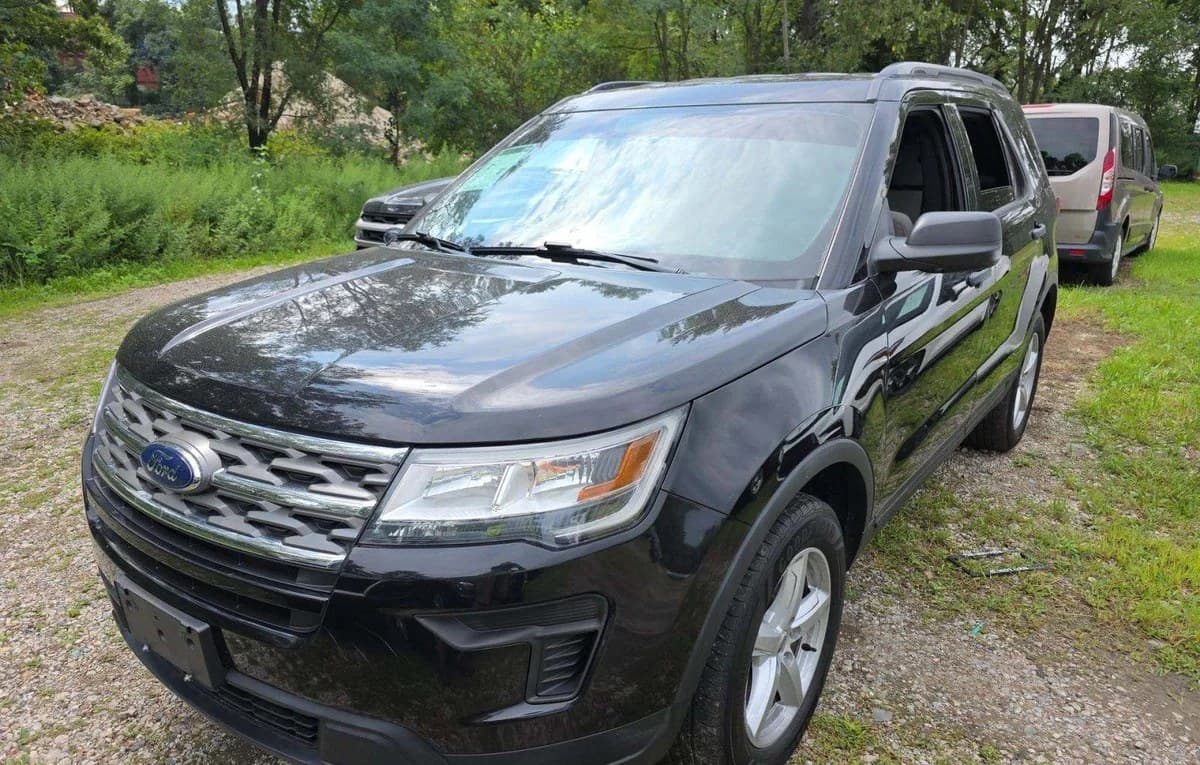 2019 FORD EXPLORER Base 2