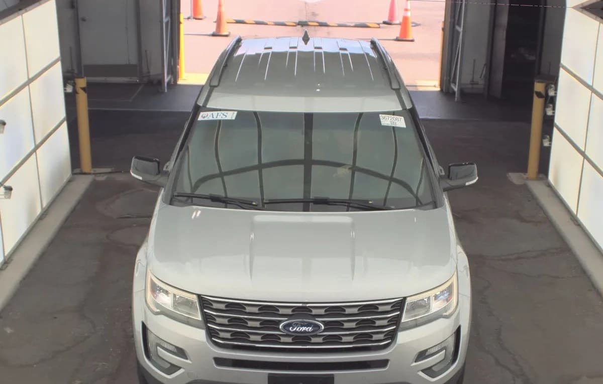 2017 FORD EXPLORER XLT 3