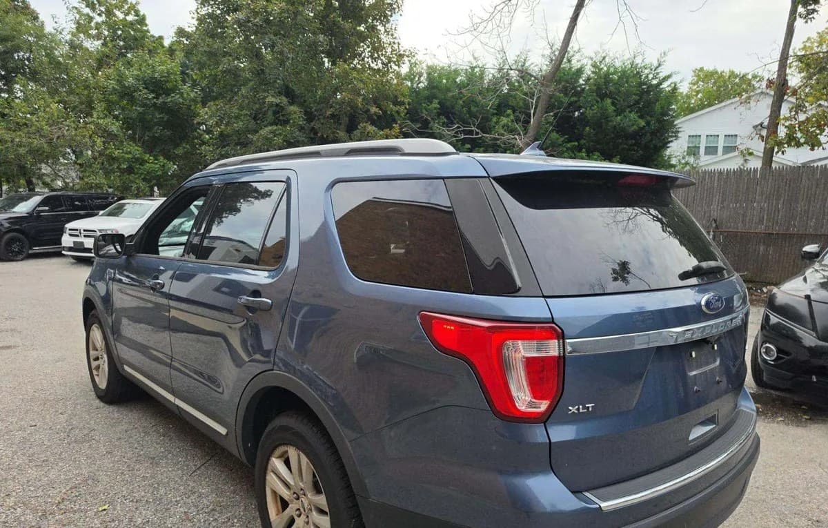 2018 FORD EXPLORER XLT 3
